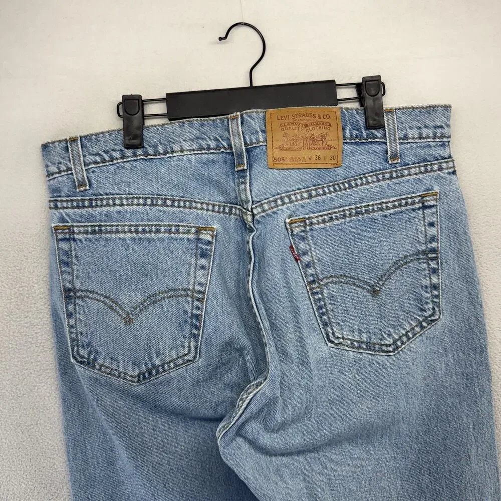 Vintage Levis Jeans Mens 36x30 Fits34x30 blue 505 made In USA Light Straight 90s